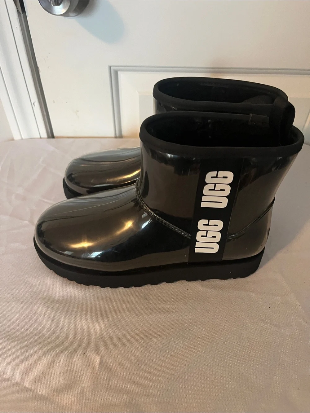UGG Kids Black Gloss Short Rain Boot